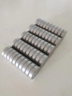 購入 銀製色の円のネオジムの磁石小さいディスクN52等級25mm x 2mm online manufacture