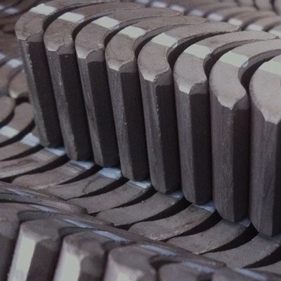 購入 空気ポンプ52.12*50.18*7.27 mmのためのカスタマイズされた永久的で大きい亜鉄酸塩アークの磁石 online manufacture