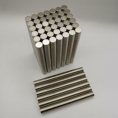 購入 Jewerly箱のための産業ネオジムの磁石N33 N35の等級10x1 mmのあたりの小さいディスク online manufacture